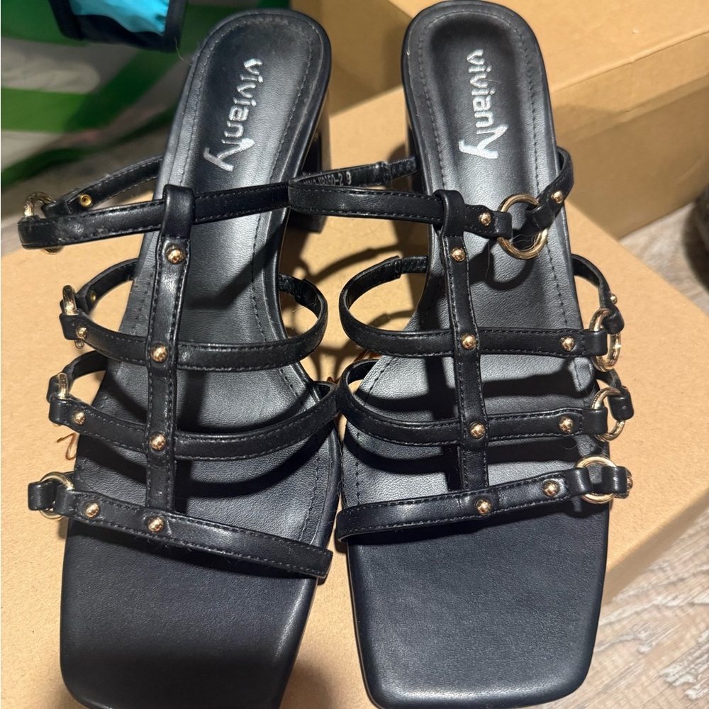 Vivianly Black Sandals with Gold Accents